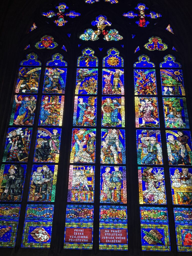 Vitraux de la cathédrale Saint-Guy