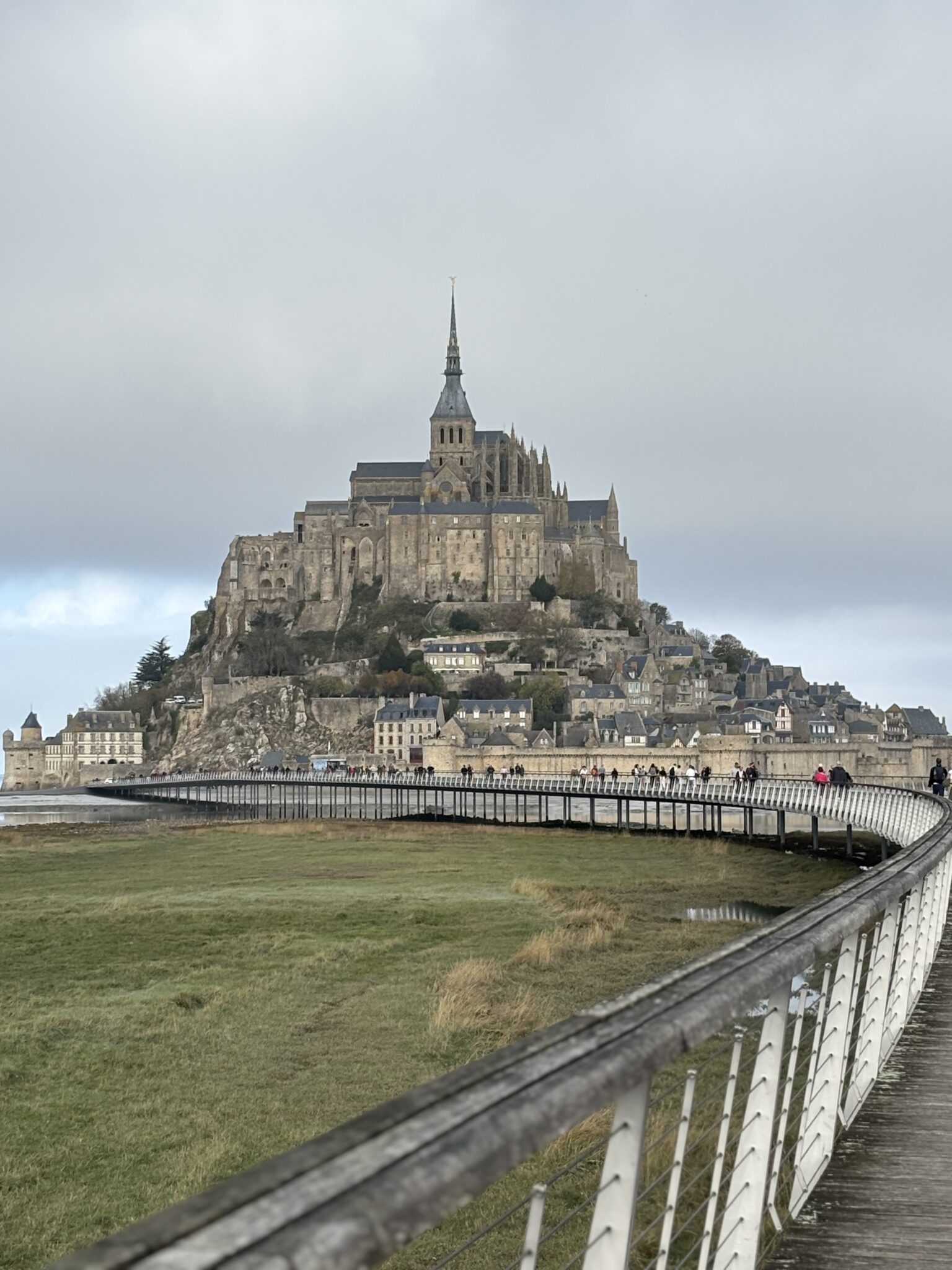 Le Mont depuis la passerelle